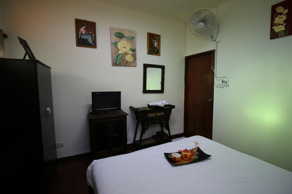 Hostel Absolute House Chiang Mai Zimmer foto